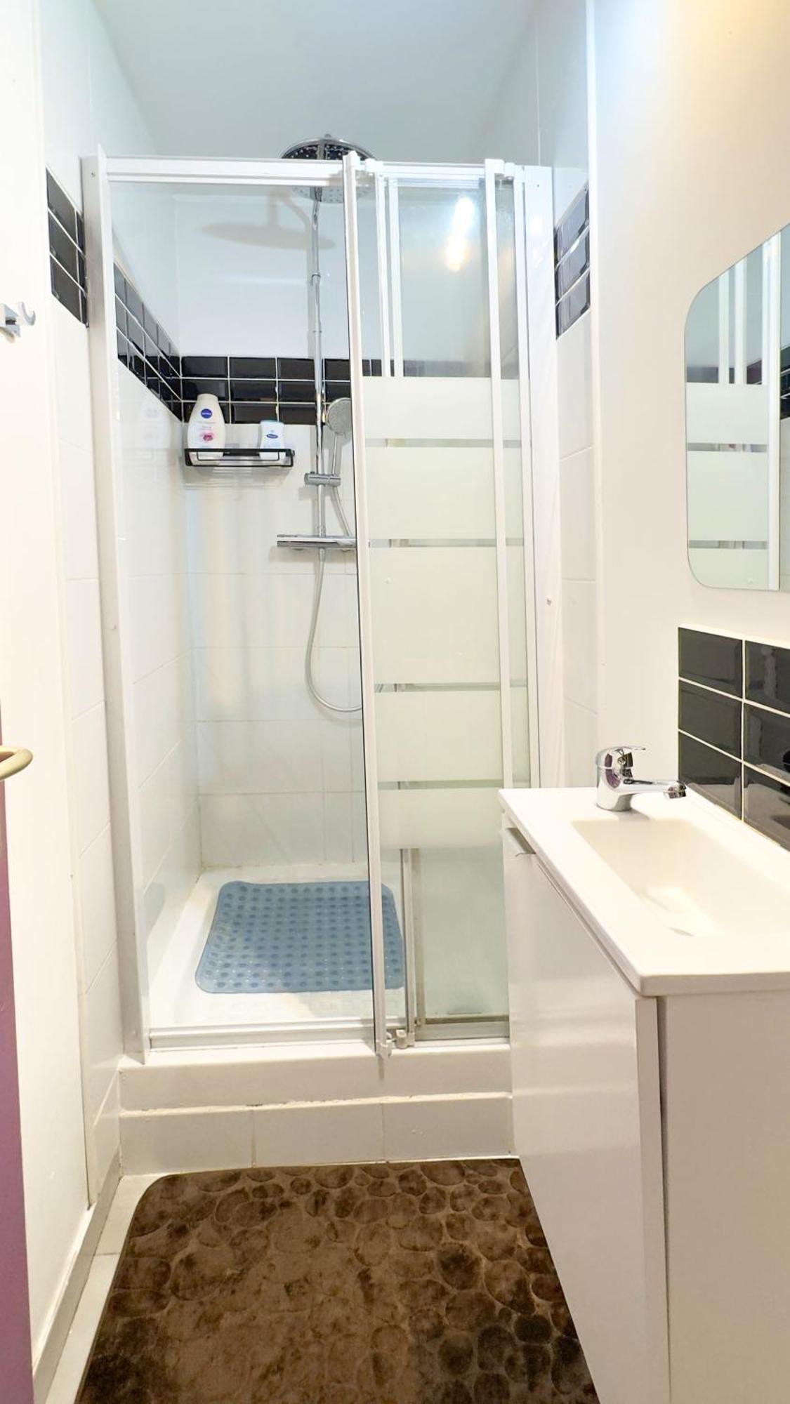 Chambre A Antony Proche De Paris Et A 10 Minutes Aeroport Orly Luaran gambar